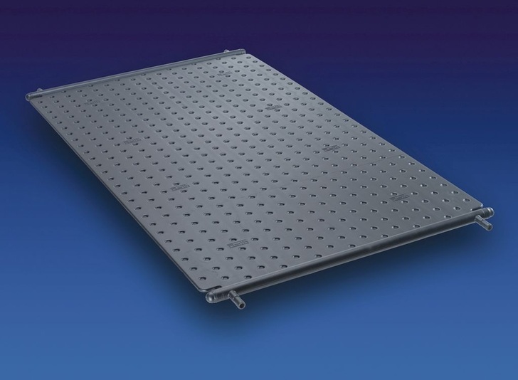 Roth: Schwimmbadabsorber „HelioPool“.