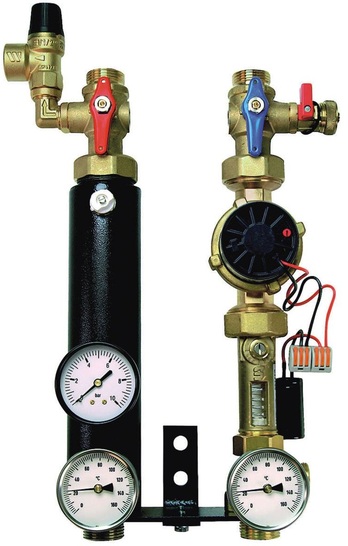 Taconova: Die anschlussfertige Solarstation „Tacosol“ ist auch in der Ausführung „EU 21“ mit Solarstrom-Pumpenantrieb erhältlich.