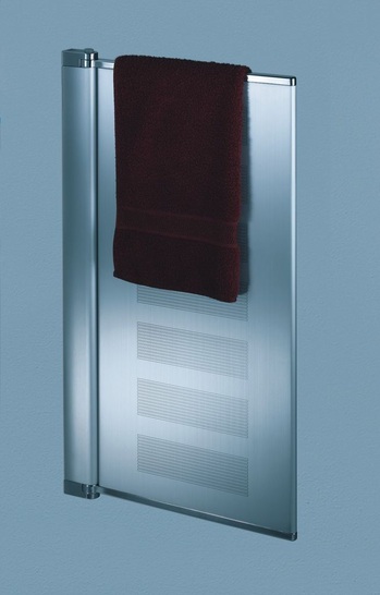 Zehnder Planus erwärmt und trocknet nur die Handtücher und nicht den Raum. - © Zehnder
 Zehnder Planus erwärmt und trocknet nur die Handtücher und nicht den Raum.