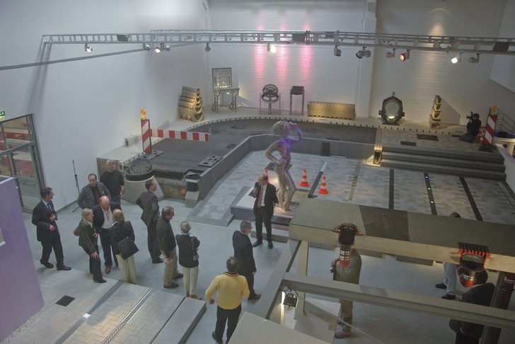 Praxis zum Anfassen. Die ACO-Themen für Tiefbau, Hochbau und Haustechnik wurden in der ACO Academy unter realen Bedingungen zum Trainieren aufgebaut. 

ACO Academy: Fortbildung, Expertenwissen zum Anfassen und Diskussion von Zukunftsfragen für den Bau.