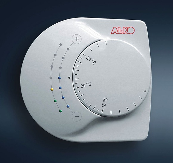 AL-KO Lufttechnik: Raumbedien-Einheit mit Luftqualitäts­messung, Luftvolumenstromregelung, Temperaturregelung und Präsenzmanagement.