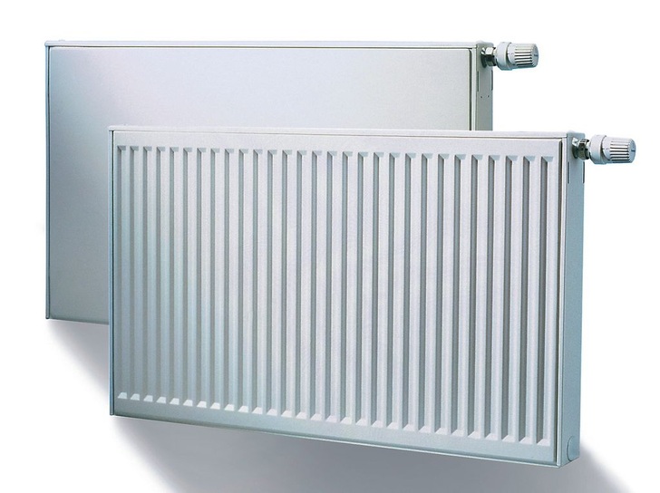 Junkers erweitert sein Programm um Flachheizkörper.