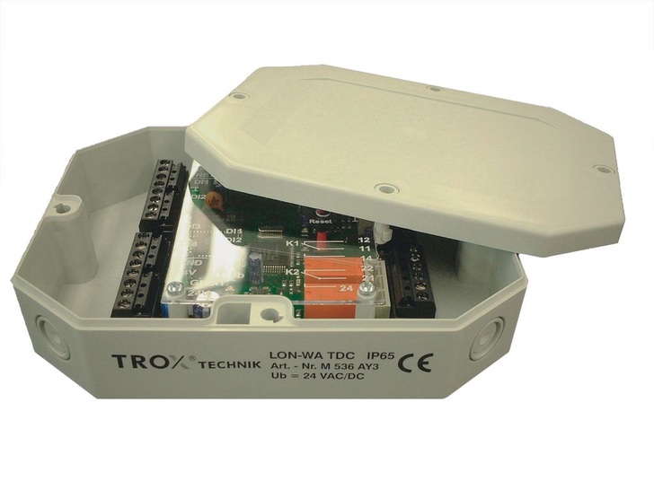 Trox: Über das LON-WA TDC lassen sich verstellbare Luftdurchlässe steuern.