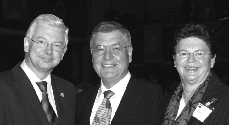 Roland Koch, Manfred Roth, Heike Roth