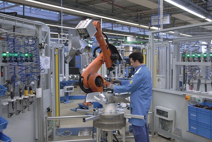 Mit der Rekordsumme von 85 Mio. Euro, die im vergangenen Geschäftsjahr allein an den deutschen ­Unternehmensstandorten investiert wurde, hat sich ebm-papst auf Wachstum ausgerichtet.