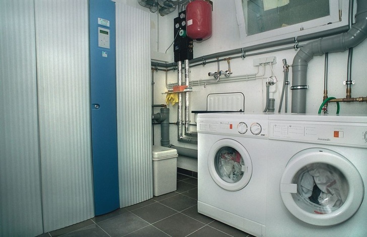 Pontos: AquaCycle-Anlagen reinigen Dusch- und Badewasser auf mechanisch-biologischem Weg ohne chemische Zusätze. - © Pontos
