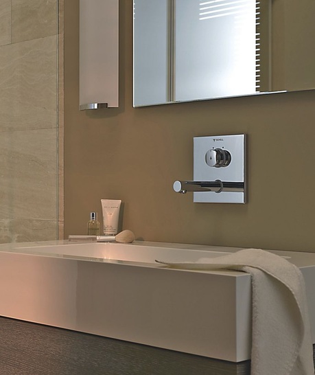 Schell: Wandauslauf-Armatur Linus mit Selbstschluss-Funktion.