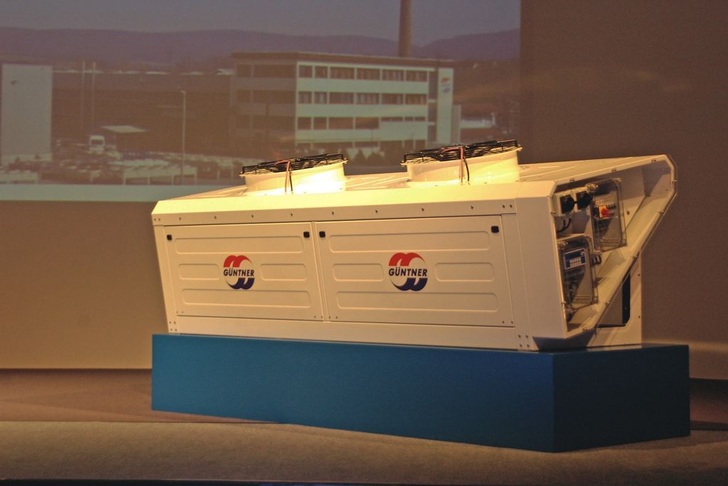 Güntner: Verflüssiger der neuen Baureihe “GVX mit microox-Technologie“ bei der Weltpremiere auf der Chillventa. - © JV
 Güntner: Verflüssiger der neuen Baureihe “GVX mit microox-Technologie“ bei der Weltpremiere auf der Chillventa.