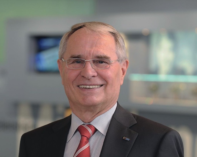 Gerhard Sturm ist mit der Diesel-Medaille in Gold geehrt worden.