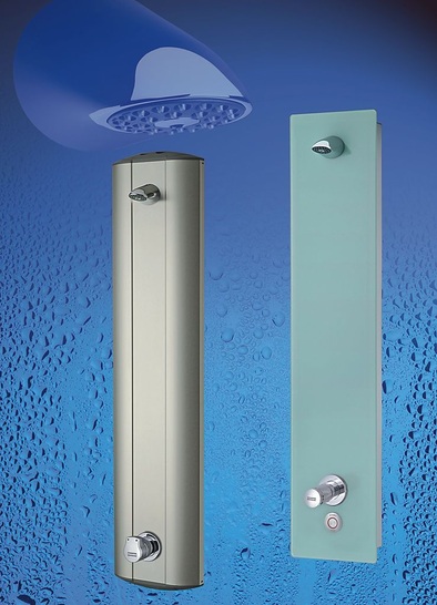 Alle Duschpaneele der Marke Franke sind jetzt serienmäßig mit dem schlanken Duschkopf Aquajet-Slimline ausgestattet. - © Franke
