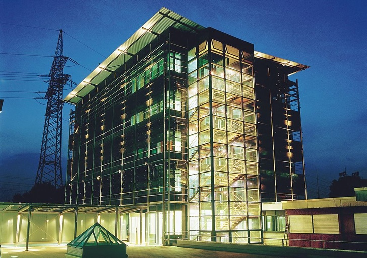 Elektrizitätswerke Mittelbaden, Niederlassung Offenburg, Referenzobjekt der Ingenieurgruppe Freiburg. Mit ihrer neuen Projektcontrolling-Lösung APSIS 2008/wiko SQL können die Ingenieure Projekte nun noch exakter steuern.