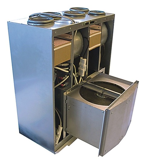 Swegon: ILTO-Lüftungsgeräte R80 mit rotierendem Wärmeübertrager. - © Swegon
 Swegon: ILTO-Lüftungsgeräte R80 mit rotierendem Wärmeübertrager.