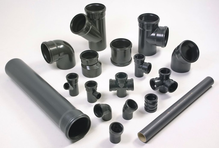 Friatec: Das schalldämmende Haus­abfluss-System Friaphon ist jetzt auch in DN 90 und DN 200 erhältlich.