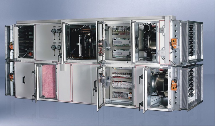 Wolf bietet sein RLT-Klimagerät KG-Top mit integrierter Kältetechnik jetzt bis 600 kW an. - © Wolf
 Wolf bietet sein RLT-Klimagerät KG-Top mit integrierter Kältetechnik jetzt bis 600 kW an.