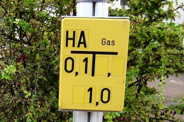 Hinweisschild auf Gasabsperrung. - © KaVo
