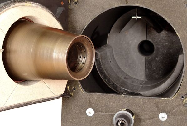 Pelletbrenner: Die wöchentliche Reinigung ist manchem Betreiber zu lästig.