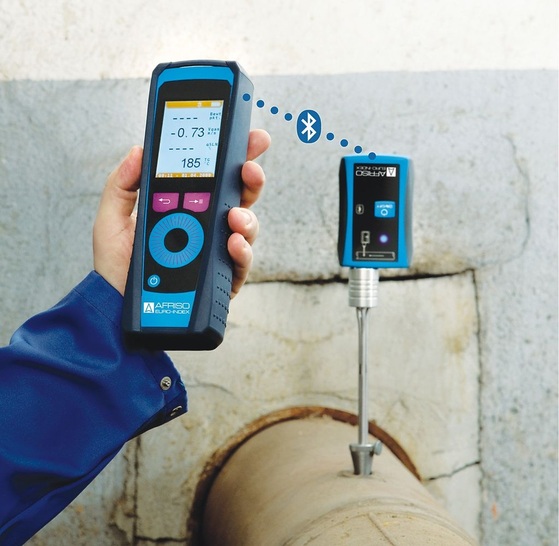 Afriso-Euro-Index: Heizungs-Check mit dem Auswertegerät HC-10. Der Messwert wird per Bluetooth vom Heizungs-Check-Modul HC-M übertragen.