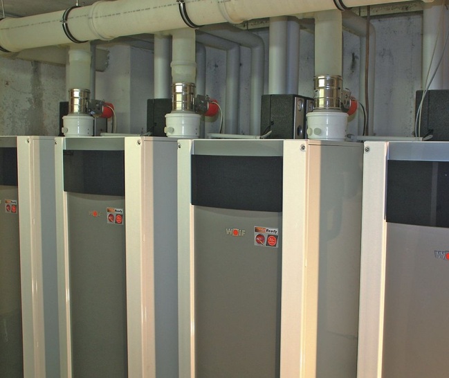 Wolf: 4er-Kaskade mit COB-40.