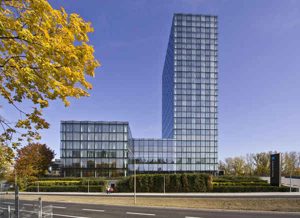 Das Hochhaus des Süddeutschen Verlags in München. - © Michael Volkmann, München
