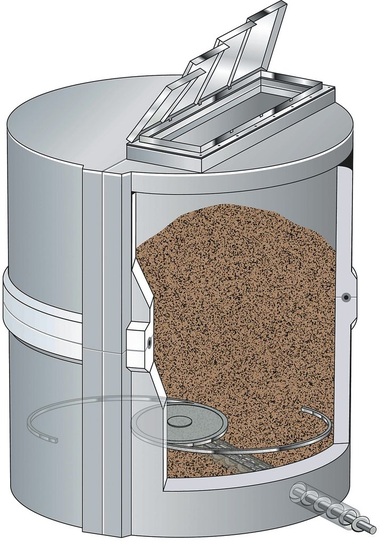 Mall: Hackschnitzel-Großbehälter mit LKWSchüttöffnung und bis zu 120 m3 Nutzvolumen. - © Mall Umweltsysteme
 Mall: Hackschnitzel-Großbehälter mit LKWSchüttöffnung und bis zu 120 m3 Nutzvolumen.