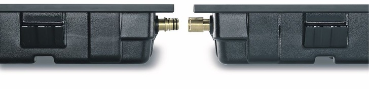 Roth: Flachkollektor Heliostar 252 S4 mit Steckverbindungstechnik. - © Roth Werke
 Roth: Flachkollektor Heliostar 252 S4 mit Steckverbindungstechnik.