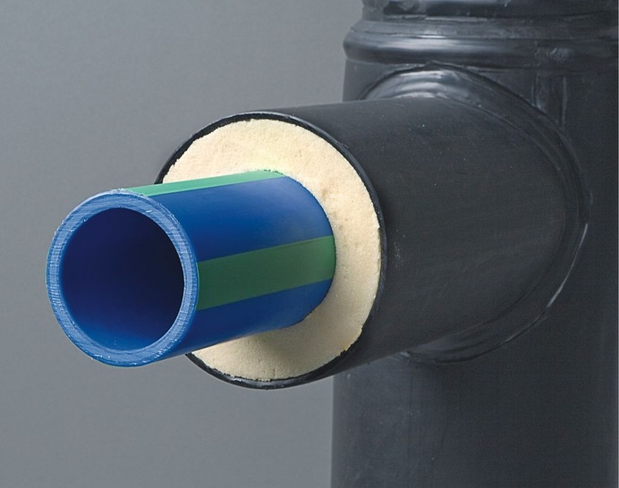 Aquatherm: Werkseitig vorisoliertes Faserverbundrohrsystem zur Verlegung im Erdreich. - © Aquatherm
