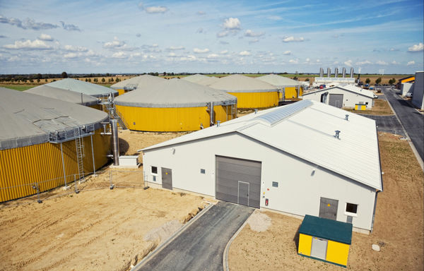 Von EnviTec in GÃ¼strow errichtete Bioerdgasanlage.