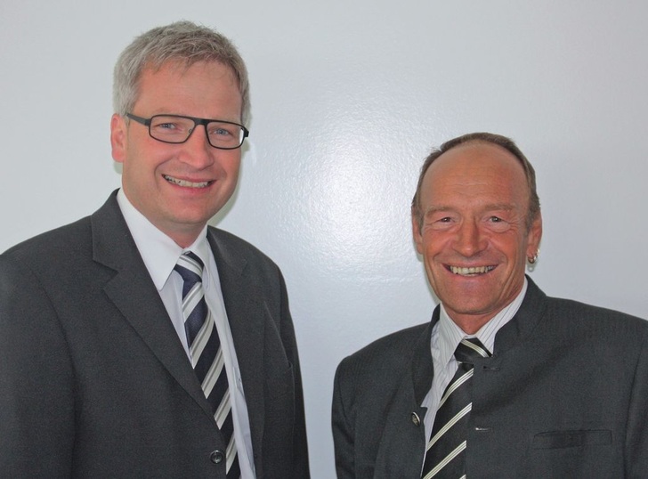Die Geschäftsführer der Uponor AG Schweiz: Andreas Kregler (links) und Hans Jörg Schwarz. - © Uponor
