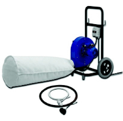 Komponenten des CleanSafe-Reinigungskonzepts von Pluggit: Staubfalle und Wellen mit Bürsten. - © Pluggit
 Komponenten des CleanSafe-Reinigungskonzepts von Pluggit: Staubfalle und Wellen mit Bürsten.