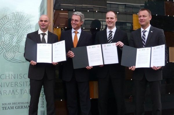 Die Vertreter der Allianz für Smart Energy Solutions (v.l.): Peter Kellendonk, Prof. Dr. Thomas Hartkopf, Lutz Steiner, Heinz Lux.