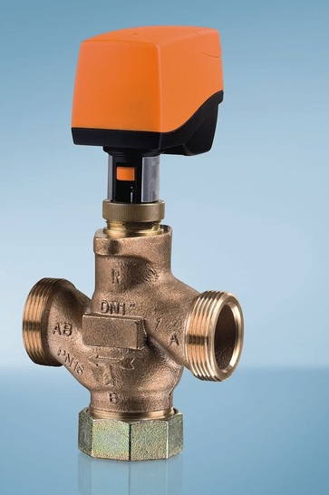 Kieback&Peter: Stellantrieb MD50 auf einem RBKKompaktventil.