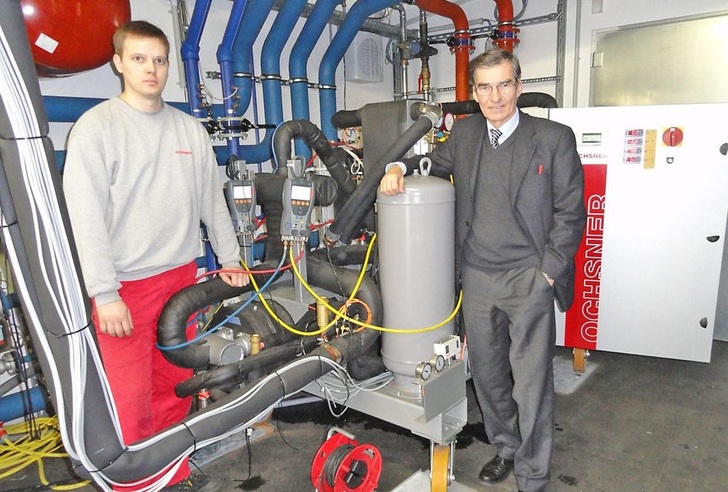 Ochsner: Inneneinheit einer Toppump Luft/Wasser-Großwärmepumpe. - © www.ochsner.de
 Ochsner: Inneneinheit einer Toppump Luft/Wasser-Großwärmepumpe.