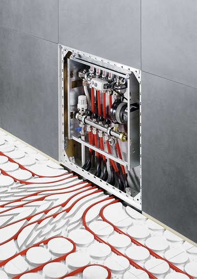 Viega: Kleinflächen-Regelstation mit Hocheffizienzpumpe.