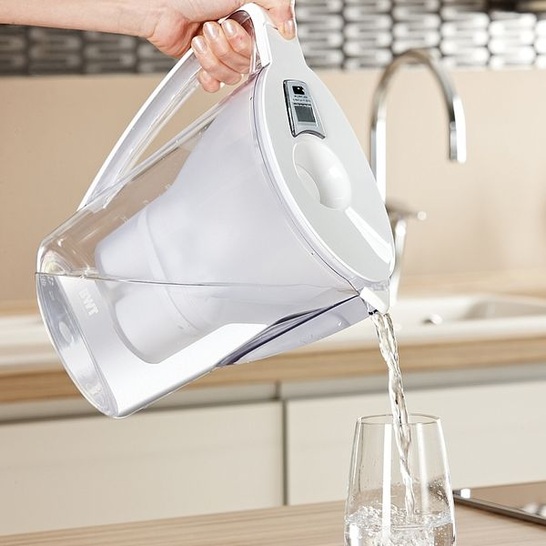 BWT-Tischwasserfilter mit einzigartiger Mg2+-Technologie. (Quelle: BWT).
