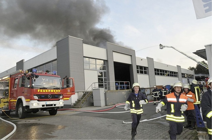 Großbrand bei Howatherm Klimatechnik am 24. August 2011.