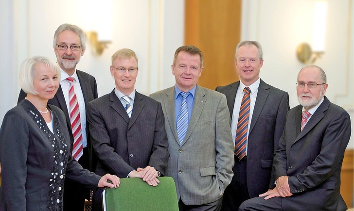 Das neue BVF-Team (v.l.): Christa Bläser (Sekretariat), Heinz Eckard Beele (Vorstand), Michael Muerköster (Vorstand), Ulrich Stahl (Vorstandsvorsitzender), Bernd Quiel (Obmann AK Technik) und Joachim Plate (Geschäftsführer). - © BVF
