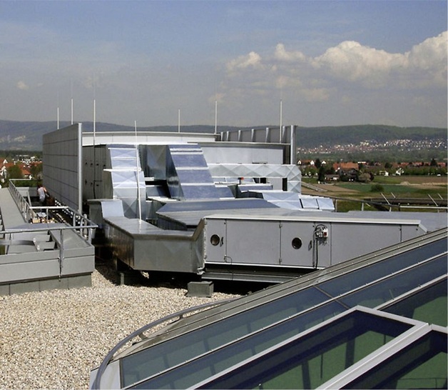Abb. 1 Die energetische Inspektion von Klimaanlagen soll Optimierungs- und Modernisierungsmaßnahmen initiieren. Mangels Umsetzung bleiben riesige Energieeinsparpotenziale ungenutzt.