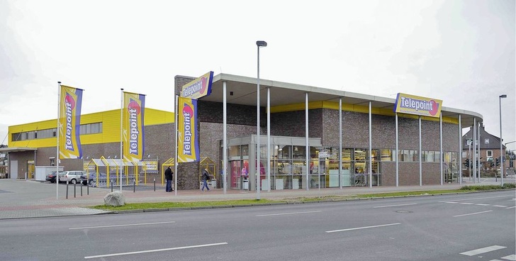 Abb. 1 Im November 2011 hat die Bünting Unternehmensgruppe in Borken eine neue Filiale des Elektro- und Elektronikfachmarktes Telepoint eröffnet. Auf rund 1900 m² Verkaufsfläche erhalten Kunden ein umfassendes Sortiment an Unterhaltungs- und Haushaltselektronik.