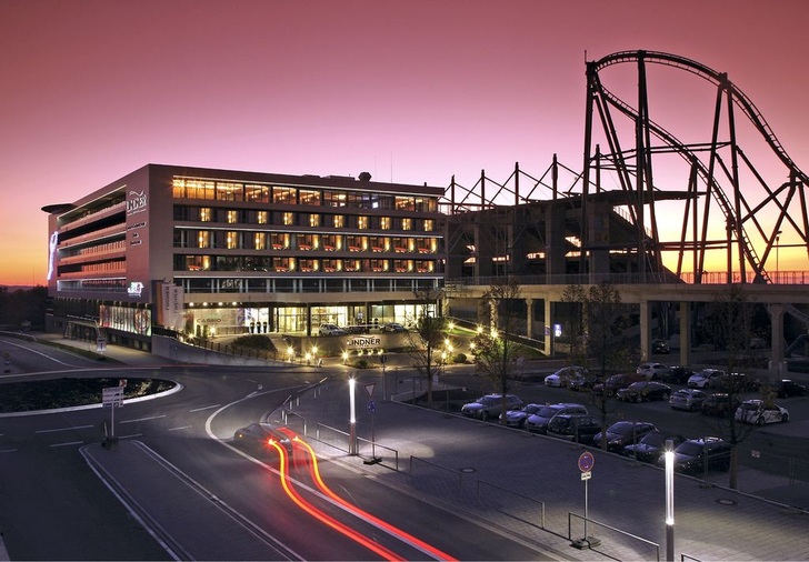 Abb. 1 Lindner Congress & Motorsport Hotel am Nürburgring. Energieeffizienz gehört zunehmend zum wirtschaftlichen Erfolg.