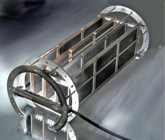 Berkefeld: VWS-MOL-LIK-Katalysatormodul zur lichtinduzierten Desinfektion. - © Berkefeld
 Berkefeld: VWS-MOL-LIK-Katalysatormodul zur lichtinduzierten Desinfektion.