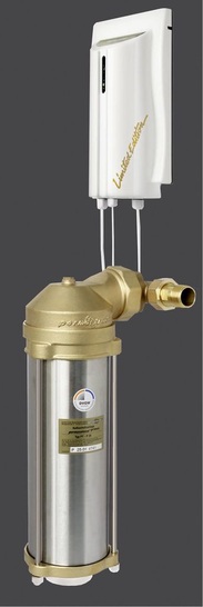 perma-trade: permasolvent primus als Design-Ausführung in weißem Klavierlack.