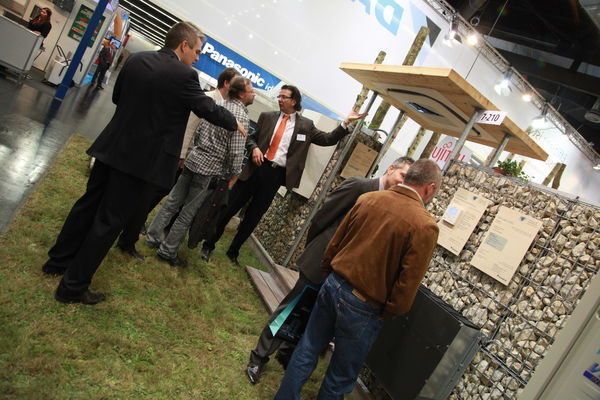 Chillventa 2010: Der Messestand von Daikin wurde mit einem red dot award ausgezeichnet (#NB_LINK[T=Bericht von TGA Fachplaner;AID=326019;MID=30002;TARGET=_blank]#).