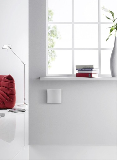 Stiebel Eltron: Einrohrlüfter LA 30 WRG mit regenerativem Wärmespeicher.