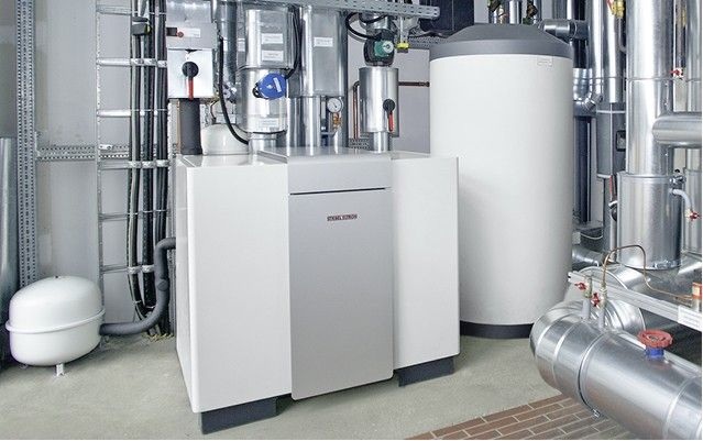 Stiebel Eltron: Sole/Wasser-Wärmepumpe WPF 35. - © Stiebel Eltron
