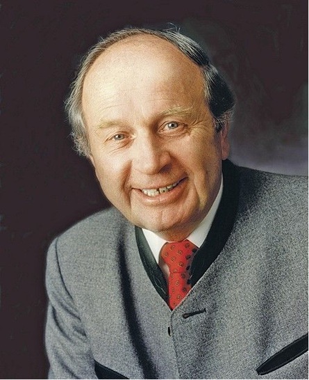 Josef Grünbeck , Unternehmensgründer und Hauptgesellschafter der Grünbeck Wasseraufbereitung GmbH.