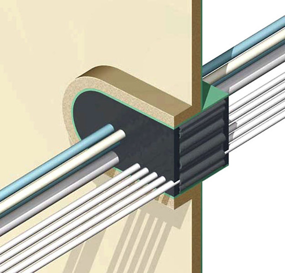 Schulte Strathaus: Kabeldurchführung mit Rise-Schläuchen und beidseitigem Kitt-Verschluss. - © Schulte Strathaus
