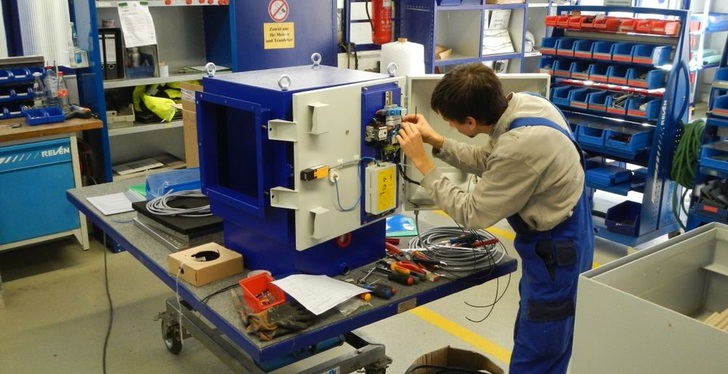 Produktion von Kanalabscheidern bei Rentschler Reven. - © Rentschler Reven
 Produktion von Kanalabscheidern bei Rentschler Reven.