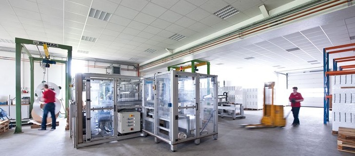 Produktionsanlagen bei mfh systems.