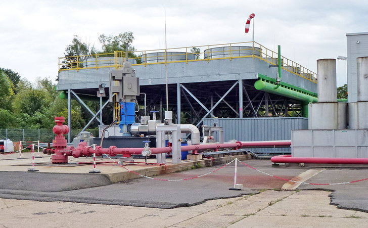 Abb. 1 Geothermisches ORC-Kraftwerk in Landau. Die Wirtschaftlichkeit solcher Anlagen bewegt sich auf einem schmalen Grat.