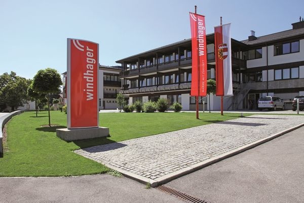 Firmensitz von Windhager in Seekirchen, Österreich.